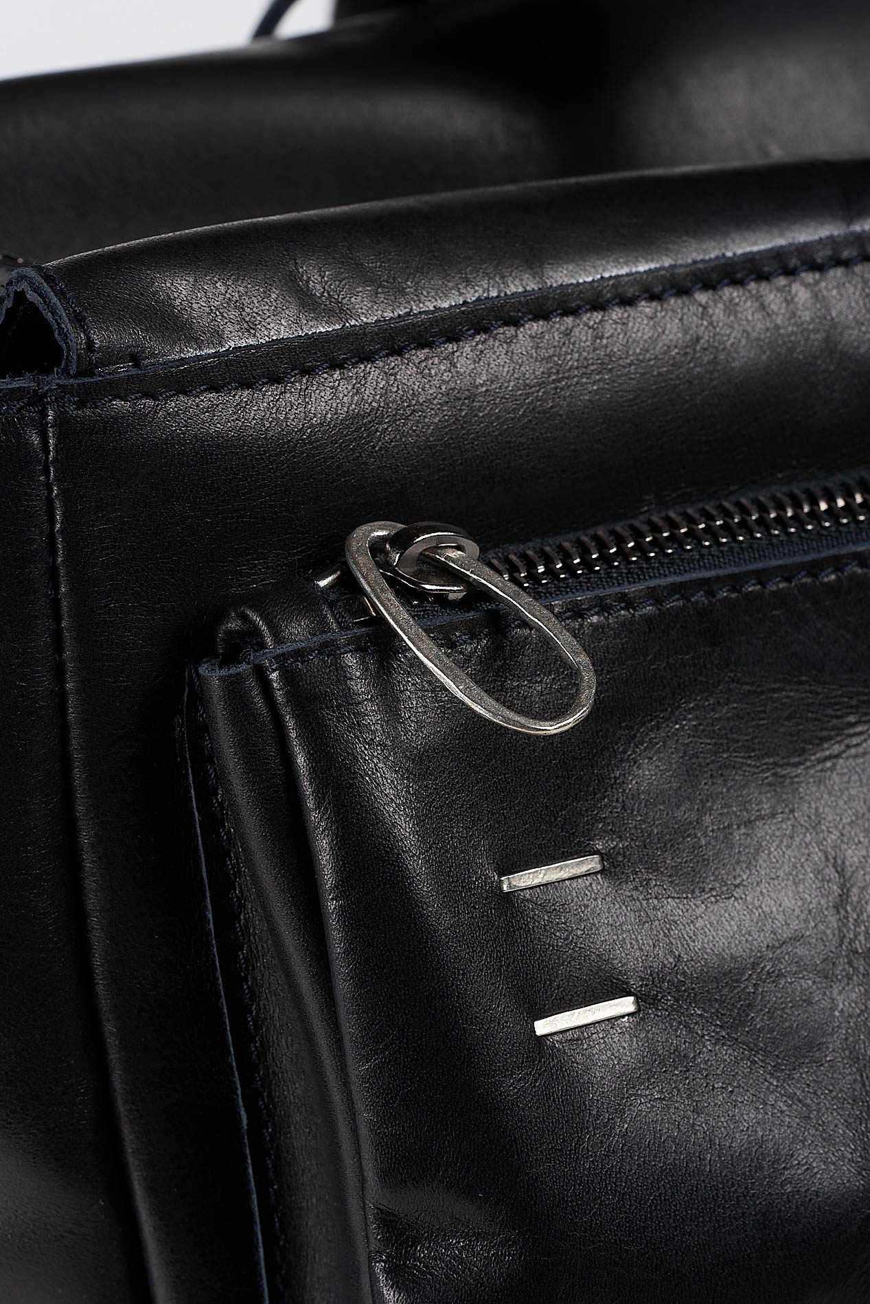 daniele basta leather and silver bags - DETAIL 3